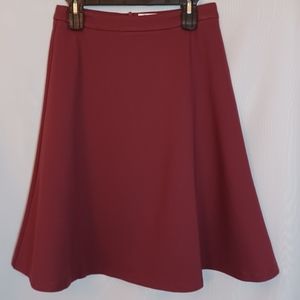 Melie Women's Maroon A Line Ponte Skirt. Size 6.